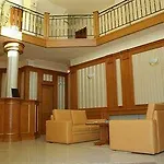 семеен кристал