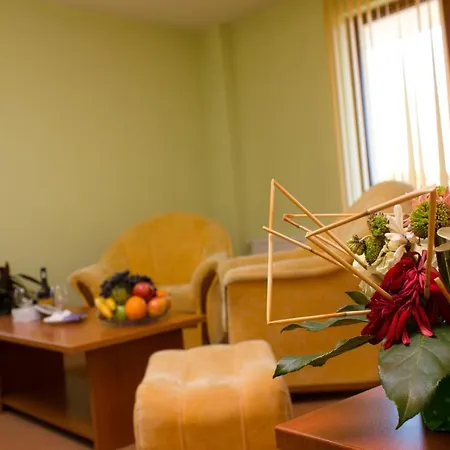 семеен кристал 酒店