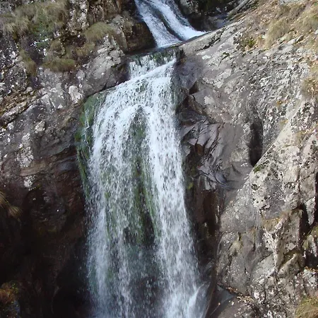 酒店 семеен кристал