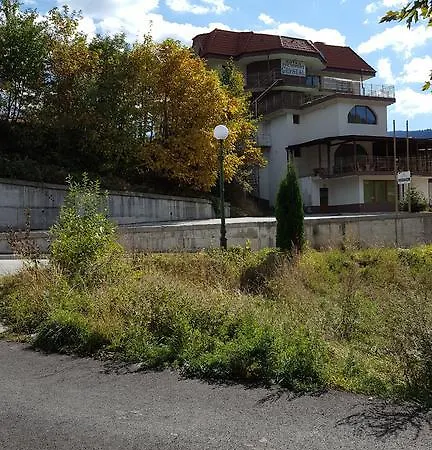 семеен кристал 酒店 3*