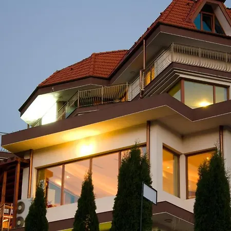 семеен кристал 酒店