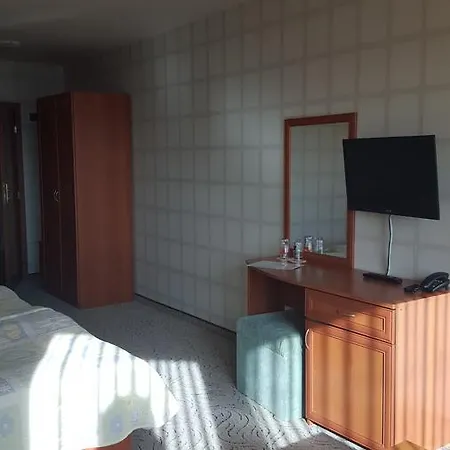 семеен кристал 酒店