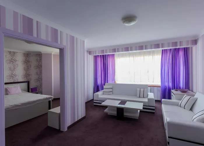 семеен кристал 3*