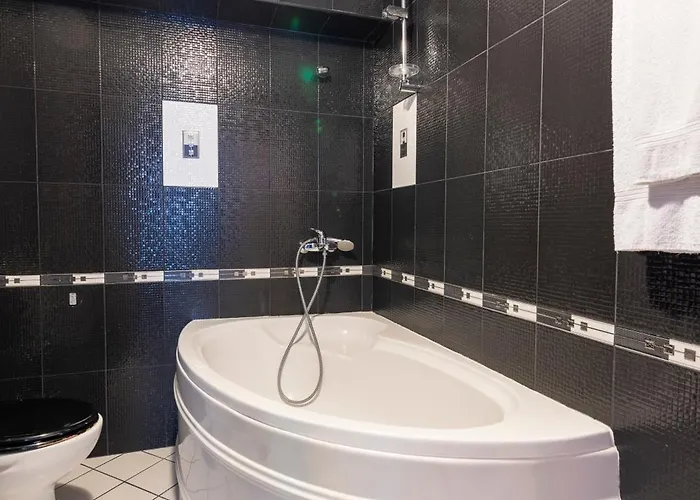 семеен кристал Hotel 3*