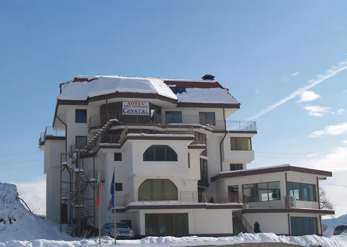 Hotel семеен кристал 3*