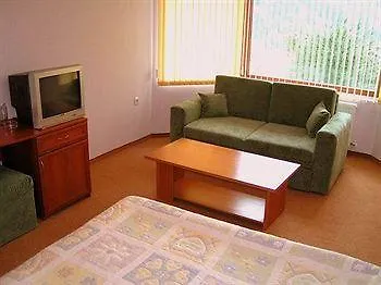 семеен кристал Hotel 3*