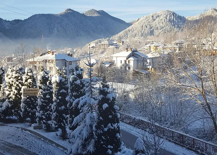 семеен кристал Hotel 3*